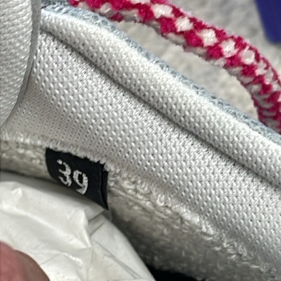 NIB P448 Luke Sneakers Platform Shabby Gray Pink Python Embossed Sz 39 - Picture 15 of 16